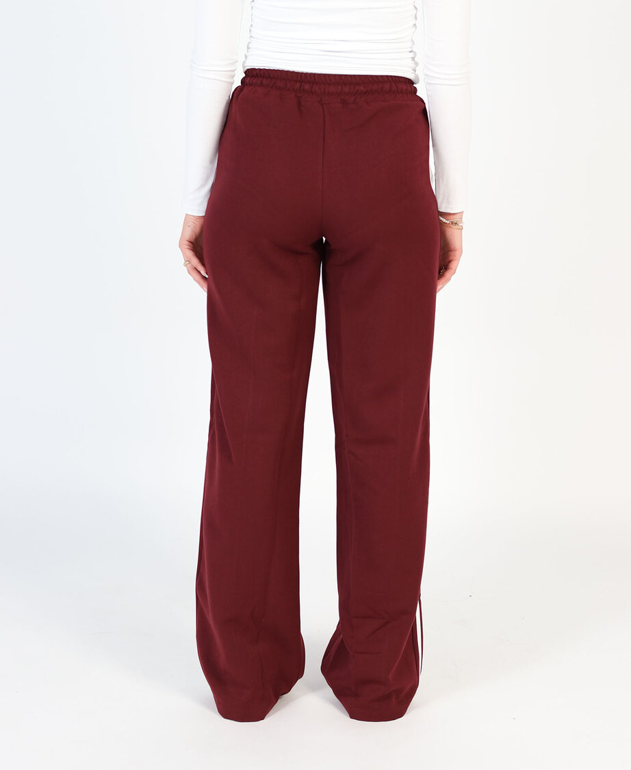 Striped Trackpants Burgundy (REGULAR)