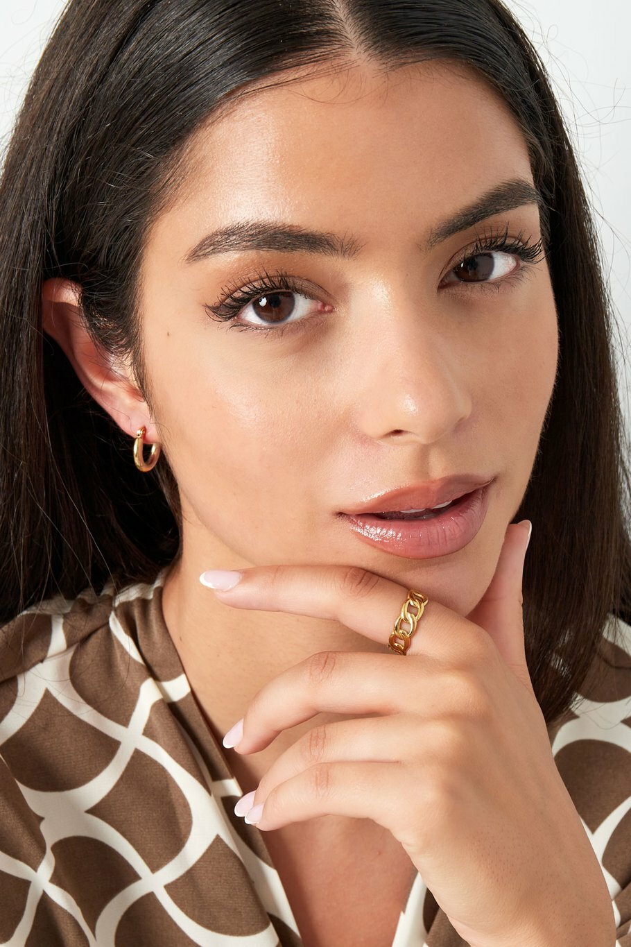 Shackle Ring Gold