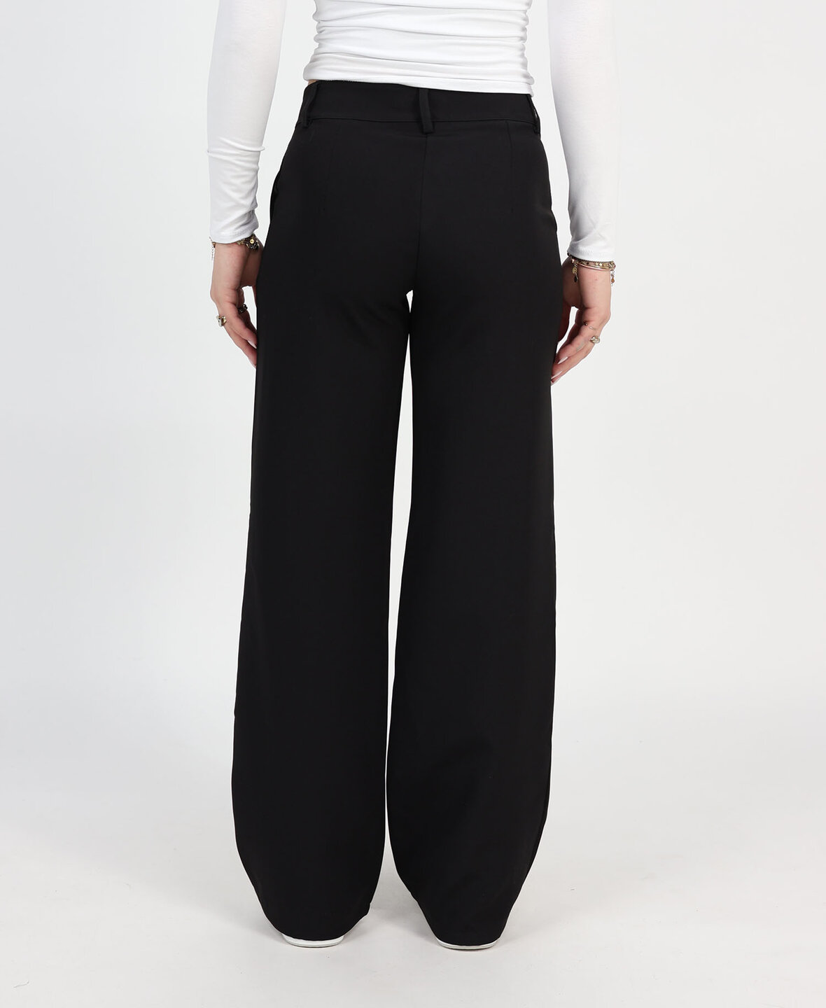 Low/Mid Waist Sanne Pants Black (REGULAR)