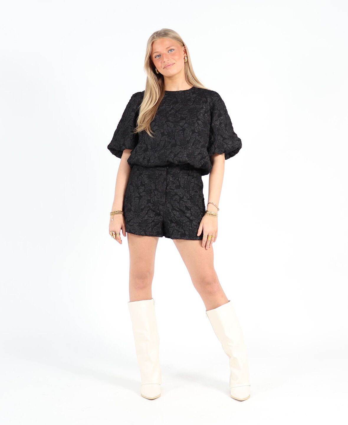 Jacquard Short Black