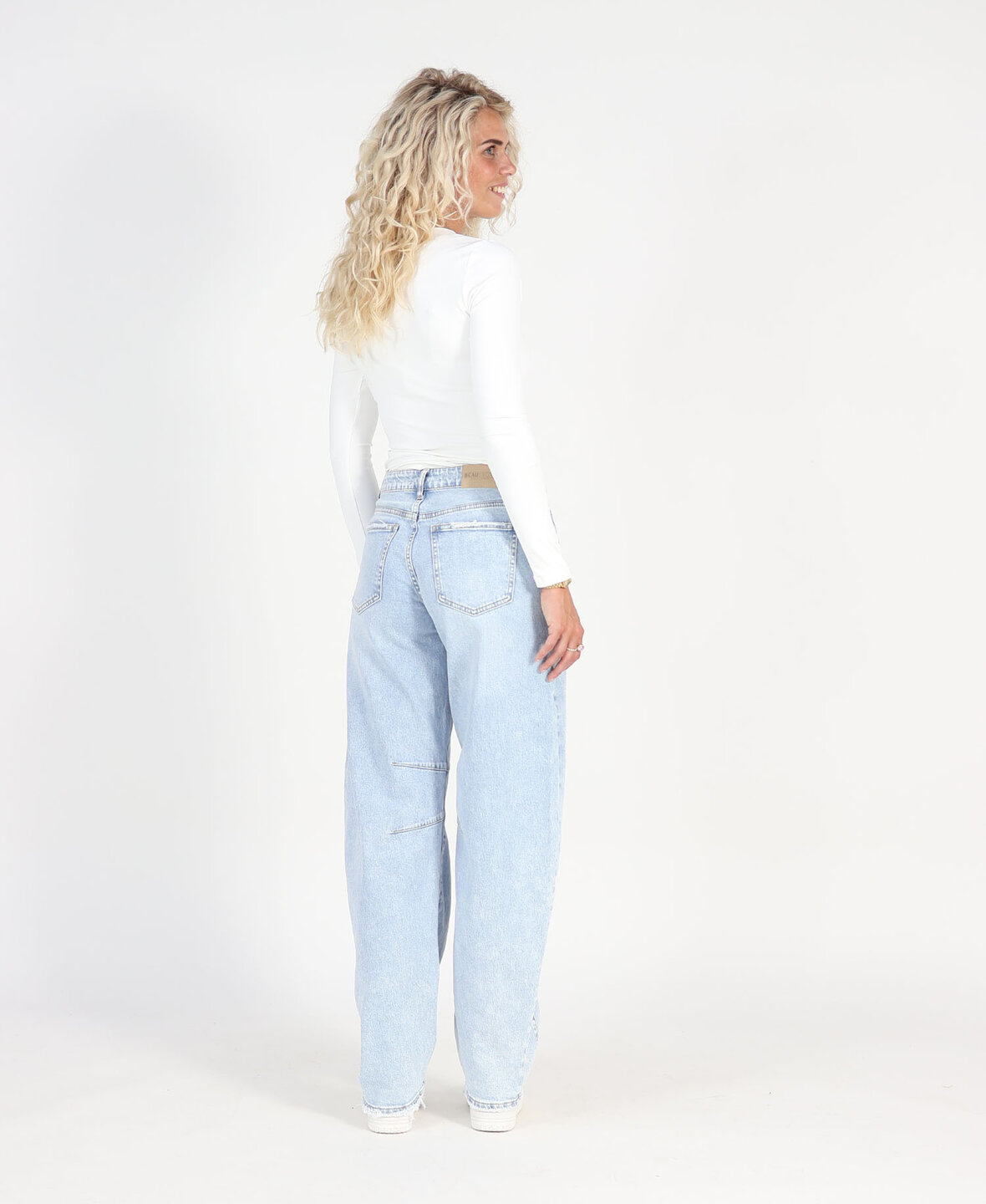 Barrel Jeans 3819-1 (TALL)