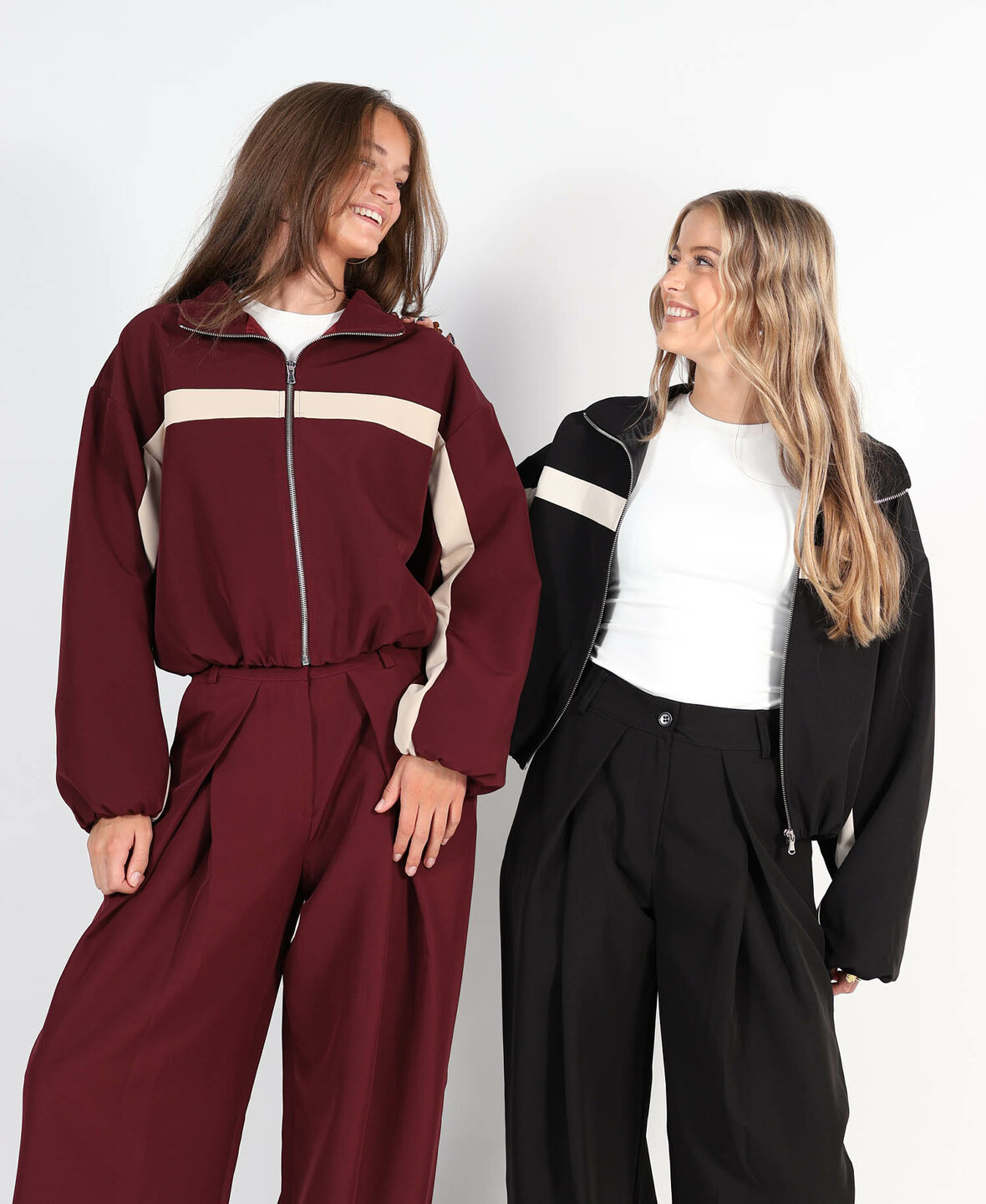 Striped Jacket Berry (PRE ORDER 21-10)