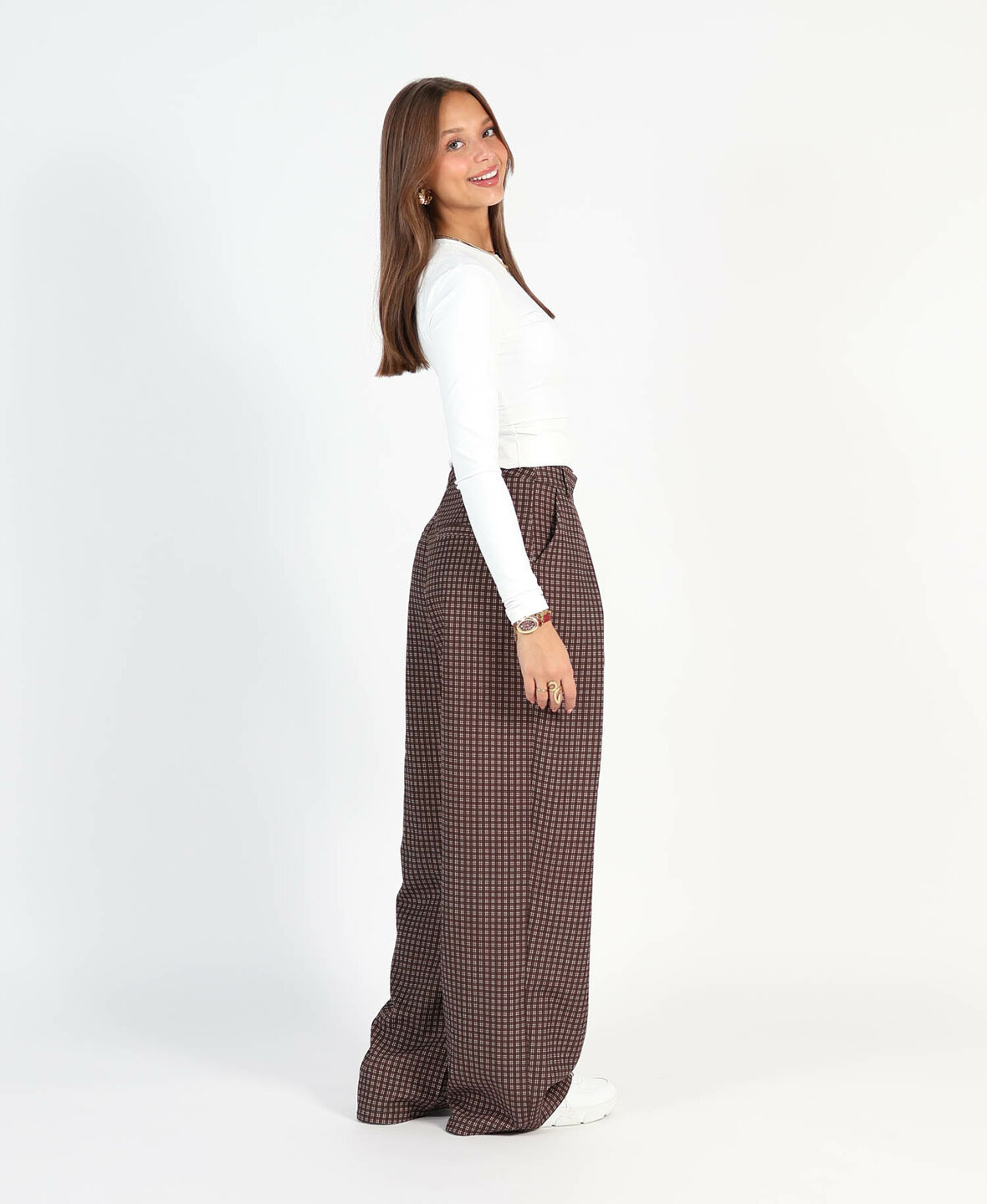 Barrel Pantalon Checkered Choco (TALL)
