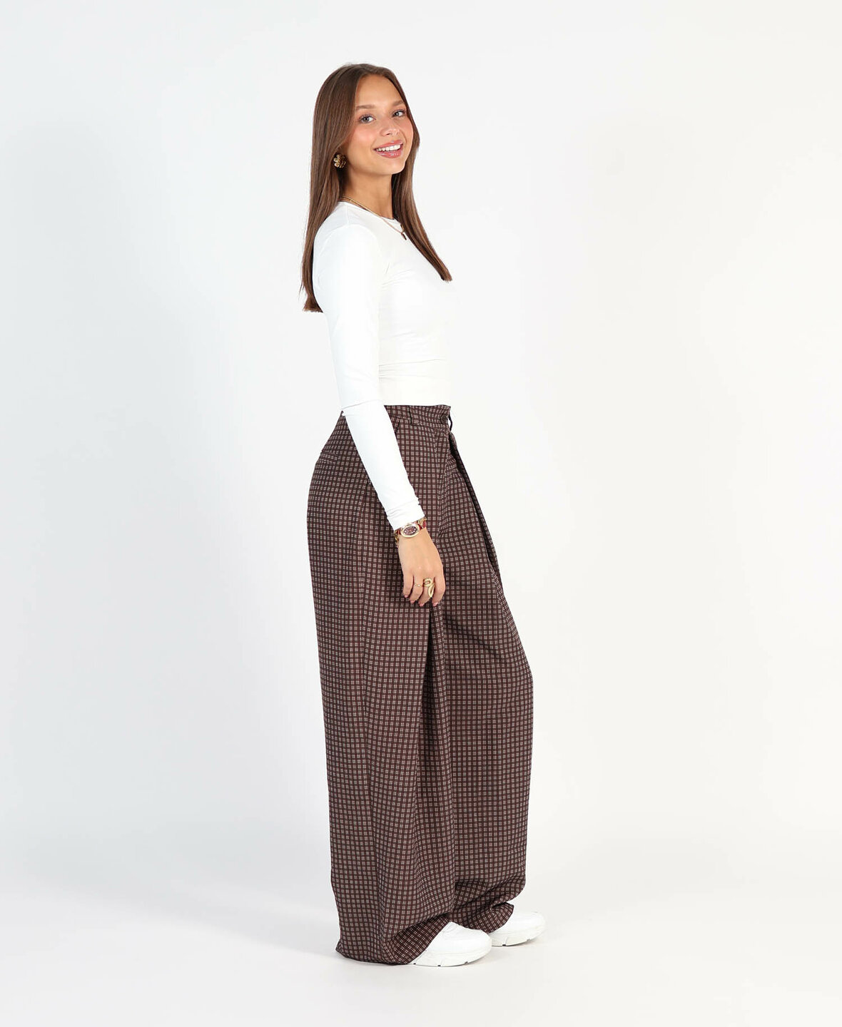 Barrel Pantalon Checkered Choco (REGULAR) 